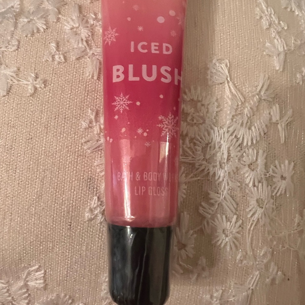 Iced Blush Lip Gloss New & Sealed